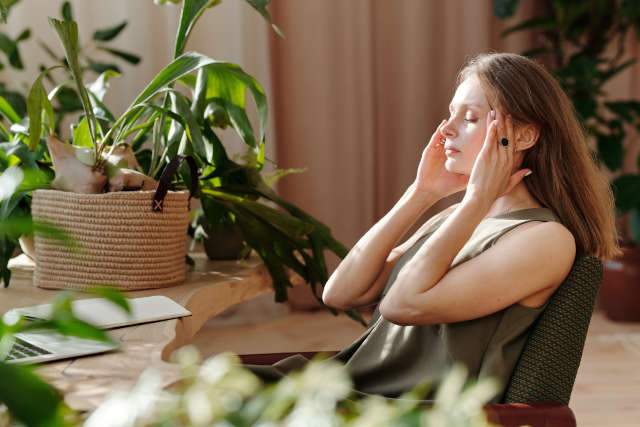 Woman with headache